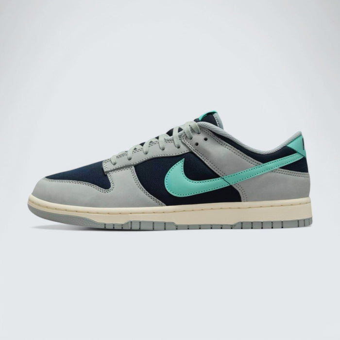 Nike Dunk Low 'Dark Obsidian Green Frost'