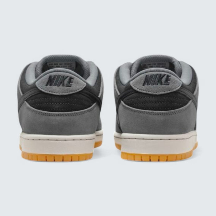 Nike SB Dunk Low 'Dark Smoke Grey'