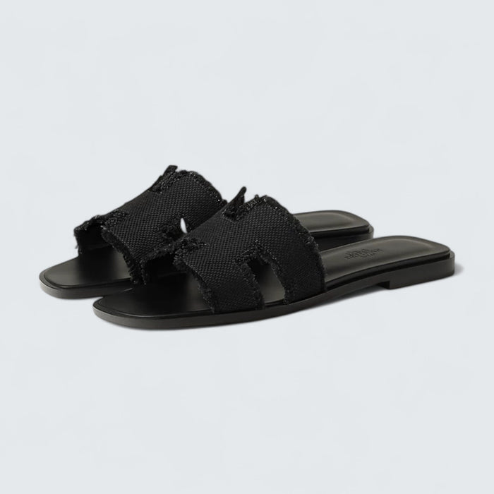Hermès Oran Sandals 'Noir'